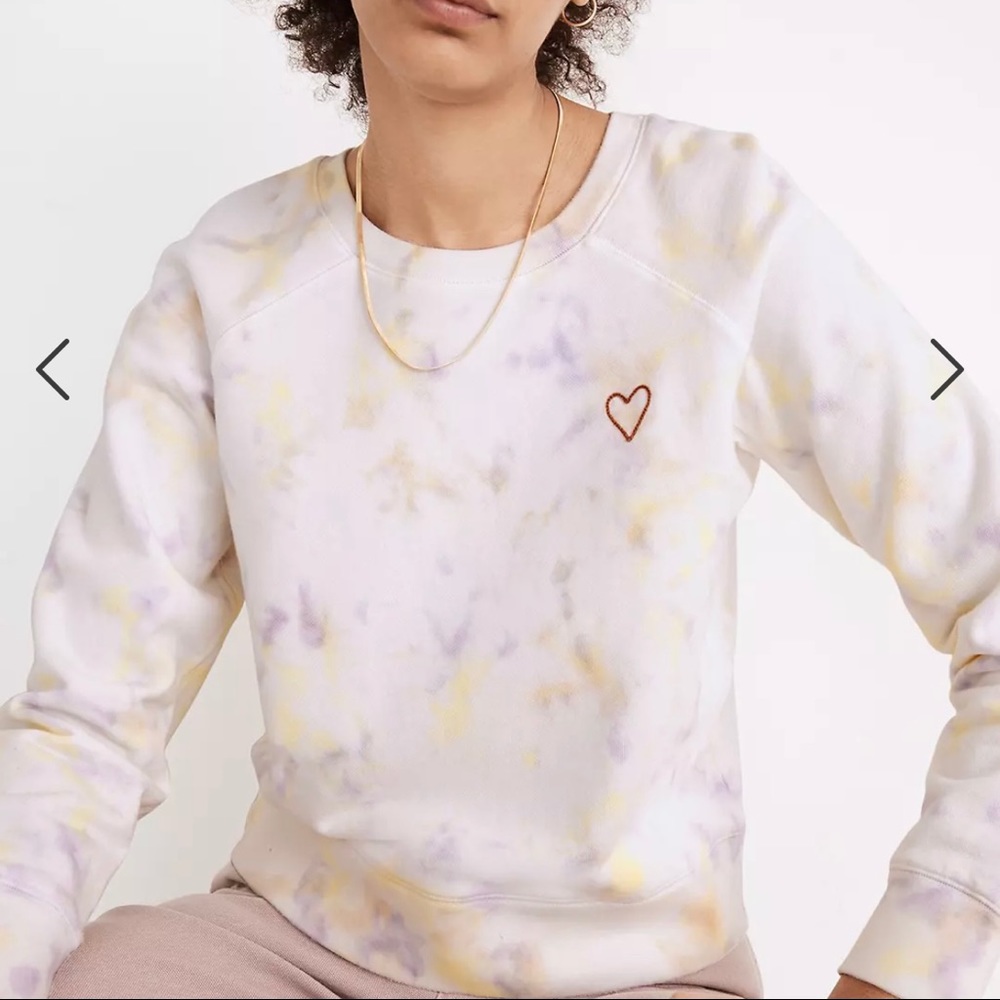 Madewell size M- Heart Embroidered (Re)sourced Cotton Sweatshirt in Tie-Dye